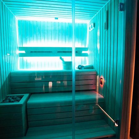 Stylish Loft With Finnish Sauna بودابست المظهر الخارجي الصورة