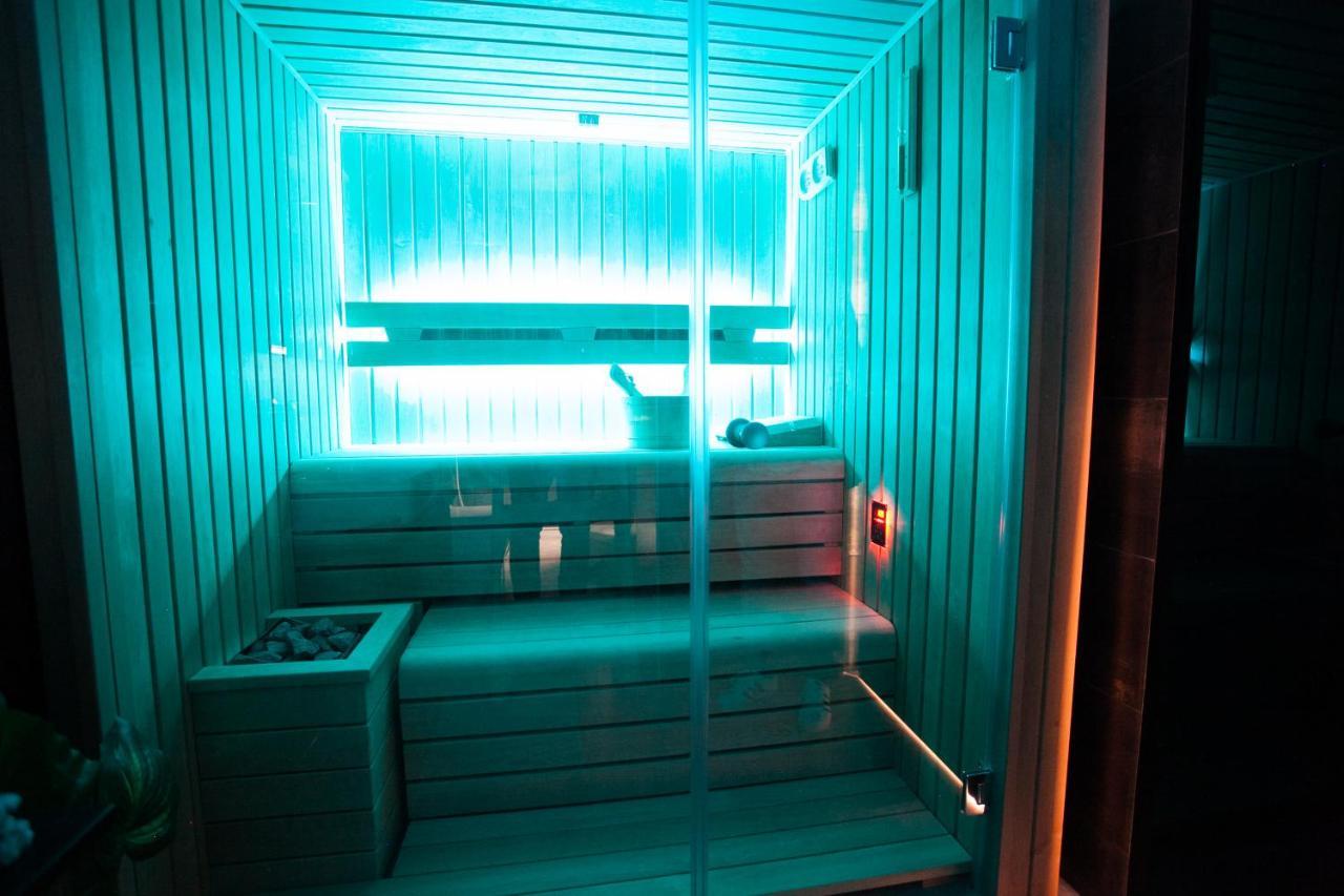 Stylish Loft With Finnish Sauna بودابست المظهر الخارجي الصورة