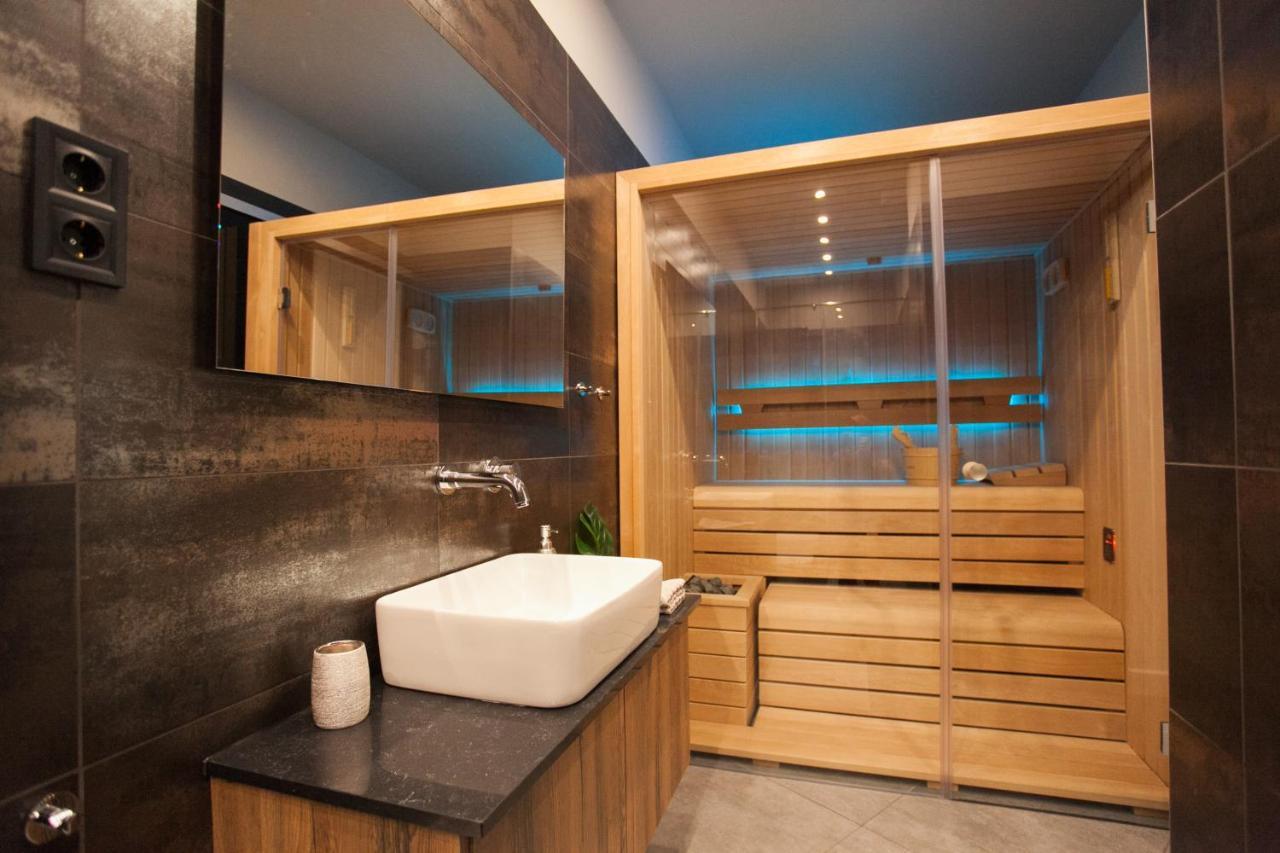 Stylish Loft With Finnish Sauna بودابست المظهر الخارجي الصورة